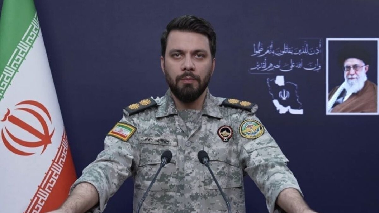 سخنگوی قرارگاه خاتم: امنیت و حاکمیت ملی عمان قابل احترام است/ مدیریت هوشمند تنگه هرمز سخنگوی قرارگاه خاتم: امنیت و حاکمیت ملی عمان قابل احترام است/ مدیریت هوشمند تنگه هرمز