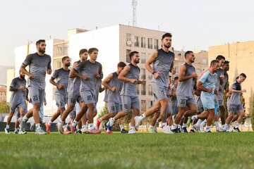 استقلالی‌ها از تهران خارج می‌شوند