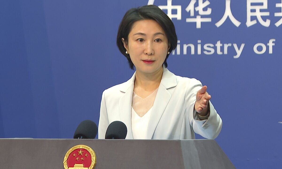 چین: ایران با هیچ فشار نظامی به زانو در نمی‌آید؛ این اقدامات آمریکا و اسرائیل فقط آتش تنش را شعله‌ور می‌کند/ باید فوراً آتش‌بس اجرا شود/ تنگه هرمز یکی از مهم‌ترین مسیر‌های تجارت کالا و انرژی به شمار می‌رود و باید صلح هر چه سریع‌تر به آن بازگردد/ ادامه روند کنونی می‌تواند به بروز یک بحران انسانی گسترده‌تر در منطقه منجر شود