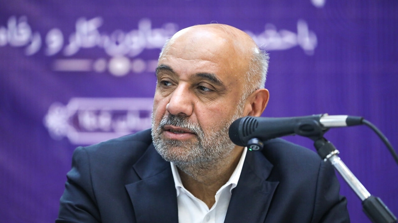 میدری: پایداری صندوقهای بیمهای با توازن دقیق در منابع و مصارف تضمین میشود میدری: پایداری صندوقهای بیمهای با توازن دقیق در منابع و مصارف تضمین میشود