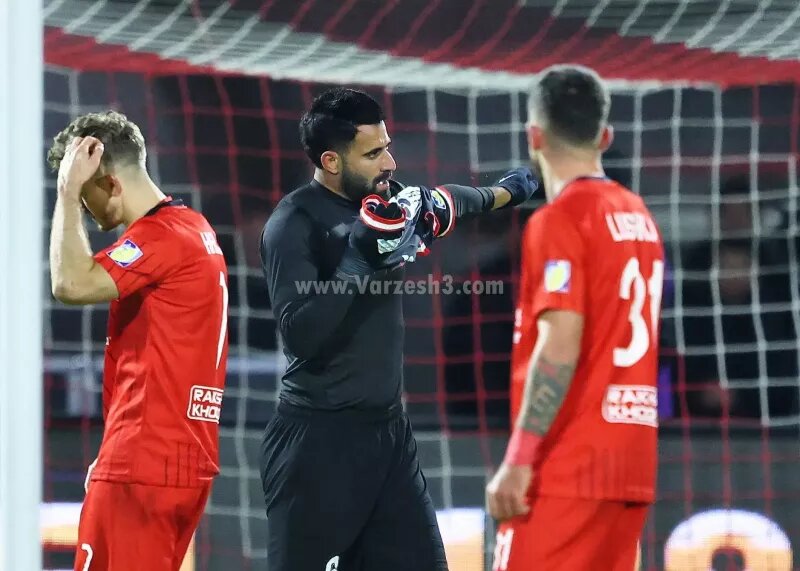 ملی پوش پرسپولیس: تیم‌های برتر لیگ باید در پایان فصل مشخص شوند | خوشحالم جنگ به پایان رسید