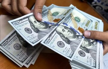 قیمت جدید دلار، یورو و انواع ارزها در ابتدای روز ۱۳ اردیبهشت ۱۴۰۵/ دلار در کانال جدید قیمتی جابهجا شد + جدول قیمت جدید دلار، یورو و انواع ارزها در ابتدای روز ۱۳ اردیبهشت ۱۴۰۵/ دلار در کانال جدید قیمتی جابهجا شد + جدول