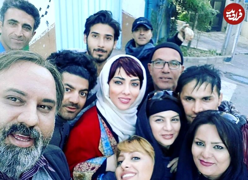 آزاد به قید شرط