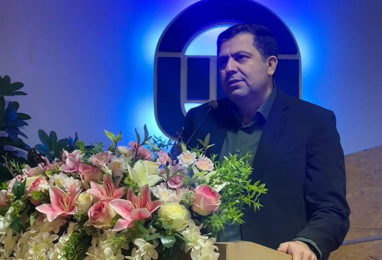رؤیای مجتبی حیدری برای صندلی مدیرعاملی بیمه ایران رؤیای مجتبی حیدری برای صندلی مدیرعاملی بیمه ایران