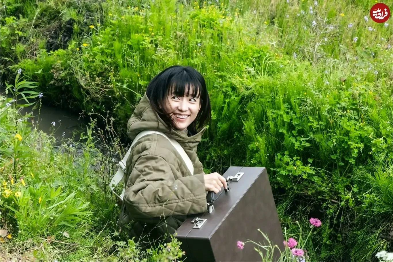 hanhyojoo222_1762222671_3758118613366673000_6096149550
