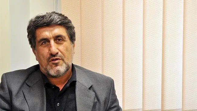 نان رسما گران شد/ هشدار قنبری : دو برابر شدن قیمت نان، یعنی تحمیل گرسنگی به تهیدستان