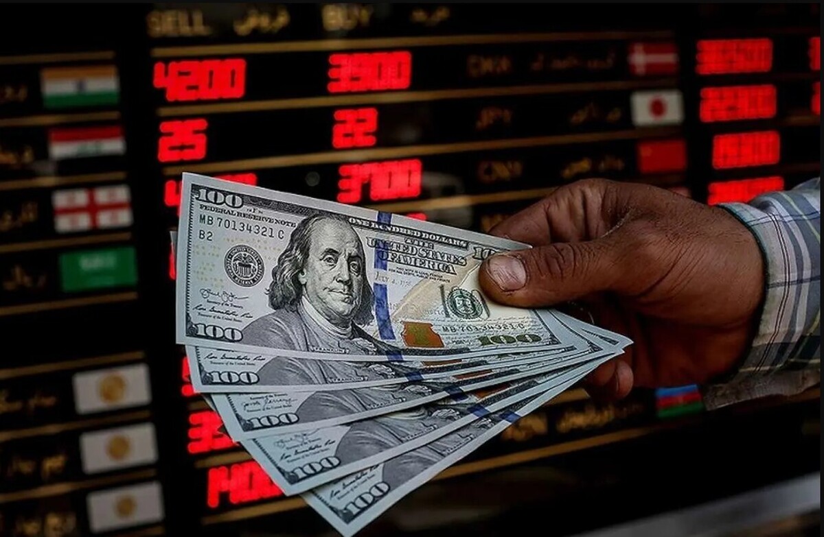 افزایش ناگهانی قیمت دلار امروز یکشنبه ۱۷ خرداد ۱۴۰۵ / دلار بازار آزاد ۳ هزارتومان گران شد افزایش ناگهانی قیمت دلار امروز یکشنبه ۱۷ خرداد ۱۴۰۵ / دلار بازار آزاد ۳ هزارتومان گران شد