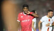 تذکر مدیرعامل پرسپولیس به خرید جنجالی هاشمیان؛ باید تابع قوانین ایران باشی!