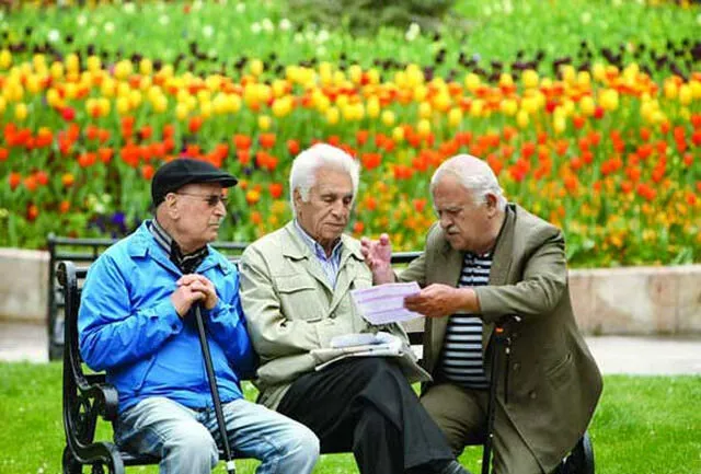 وعده‌های کاغذی در برابر نیازهای حیاتی بازنشستگان ذوب آهن؛ وقتی شرکت دانا به جای درمان، سکوت اختیار می‌کند!
