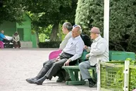 جزئیات واریز ۷۵ میلیونی بازنشستگان کشوری/ این گروه حساب خود را چک کنند