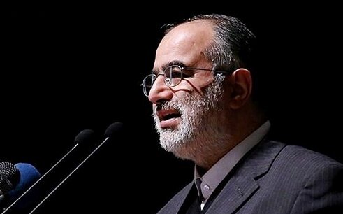 واکنش چهره امنیتی به حضور نیافتن برخی شخصیت ها در مراسم وداع با رهبر شهید واکنش چهره امنیتی به حضور نیافتن برخی شخصیت ها در مراسم وداع با رهبر شهید