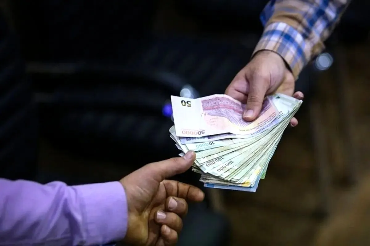 جزئیات تازه از مطالبات معلمان / پاداش بازنشستگان و معوقات رتبه‌بندی تعیین تکلیف شد