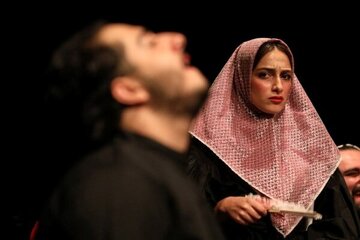 قصه سه «همای» در دل تاریخ؛ دستمزد استاد دانشگاه از حقوق کارگر کمتر است قصه سه «همای» در دل تاریخ؛ دستمزد استاد دانشگاه از حقوق کارگر کمتر است