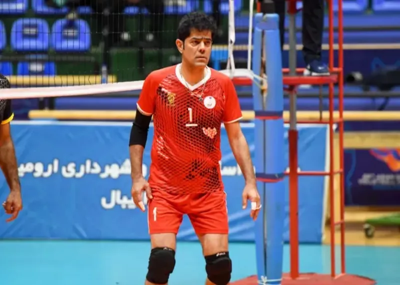 کاپیتان استقلال در پرسپولیس!