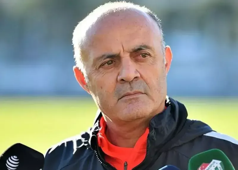 مربی خارجی استقلال قید مرخصی را زد! مربی خارجی استقلال قید مرخصی را زد!