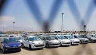 آیا با چراغ بنزین روشن خودرو می&zwnj;توان مسافت طولانی طی کرد؟