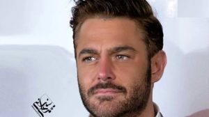 محمدرضا گلزار